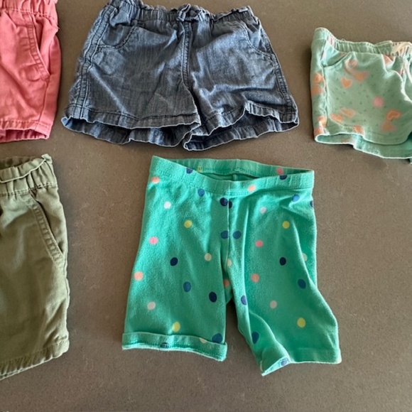 5 Pairs of Girl's 4T/5T shorts (only 1 is 5T)-All good condition Girl summer - Picture 4 of 9